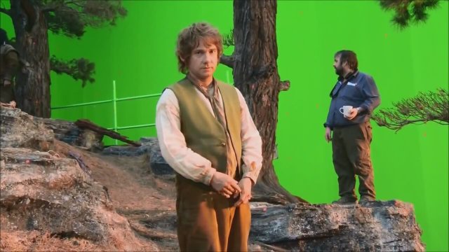 Martin Freeman'dan Hobbit setinde el hareketleri
