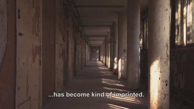Tüm Güneşlerden Uzakta (fragman)